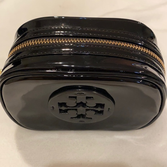Tory Burch Handbags - Tory Burch Black Patent Leather Makeup Case